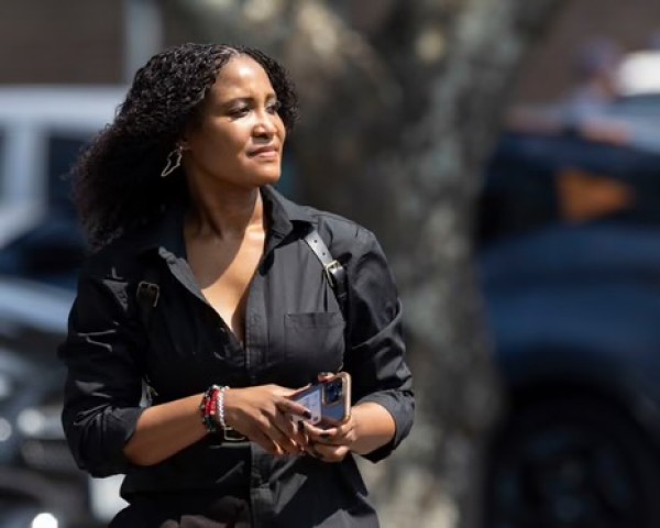 Soupçons de recrutement pour Moscou : Duduzile Zuma-Sambudla se retire du Parlement sud-africain