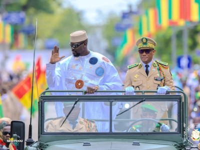 Guinée : Mamadi Doumbouya prête serment après sa victoire du 28 décembre